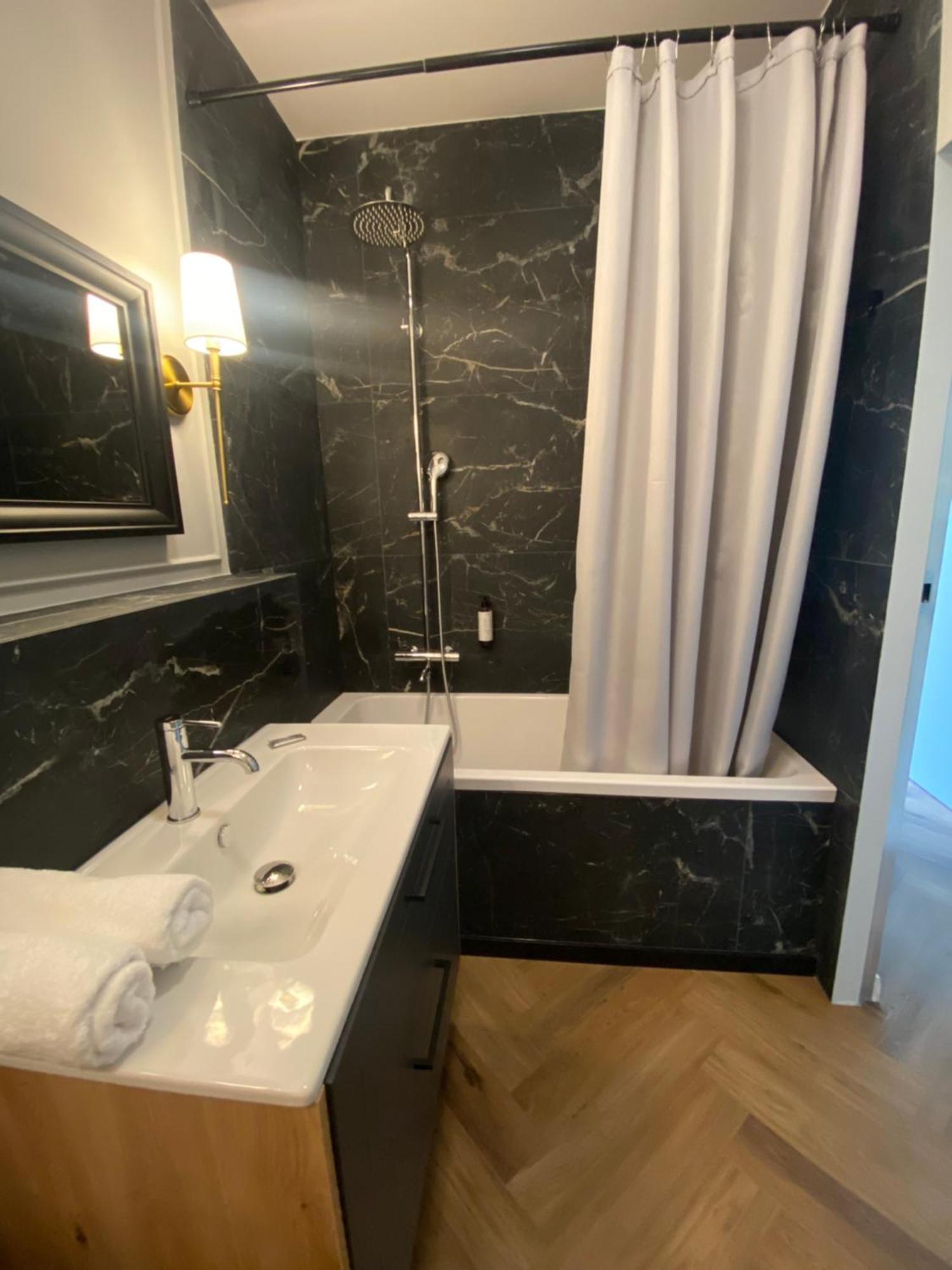 Natura Luxury Apartment 克拉科夫 外观 照片